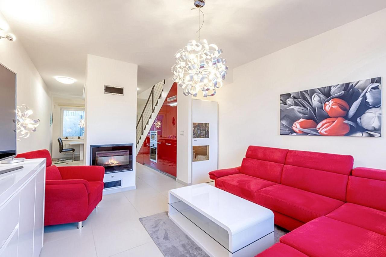 Miky Apartman Klinovec Garden Loucna pod Klinovcem Ngoại thất bức ảnh
